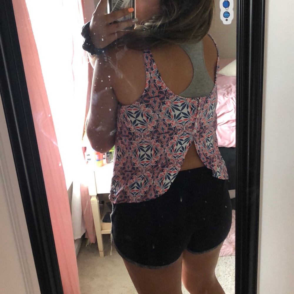 Tank top - Picture 2 of 3